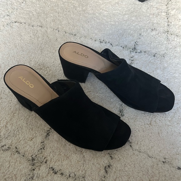 ALDO Black Sandals (Size 6.5) - Picture 3 of 10